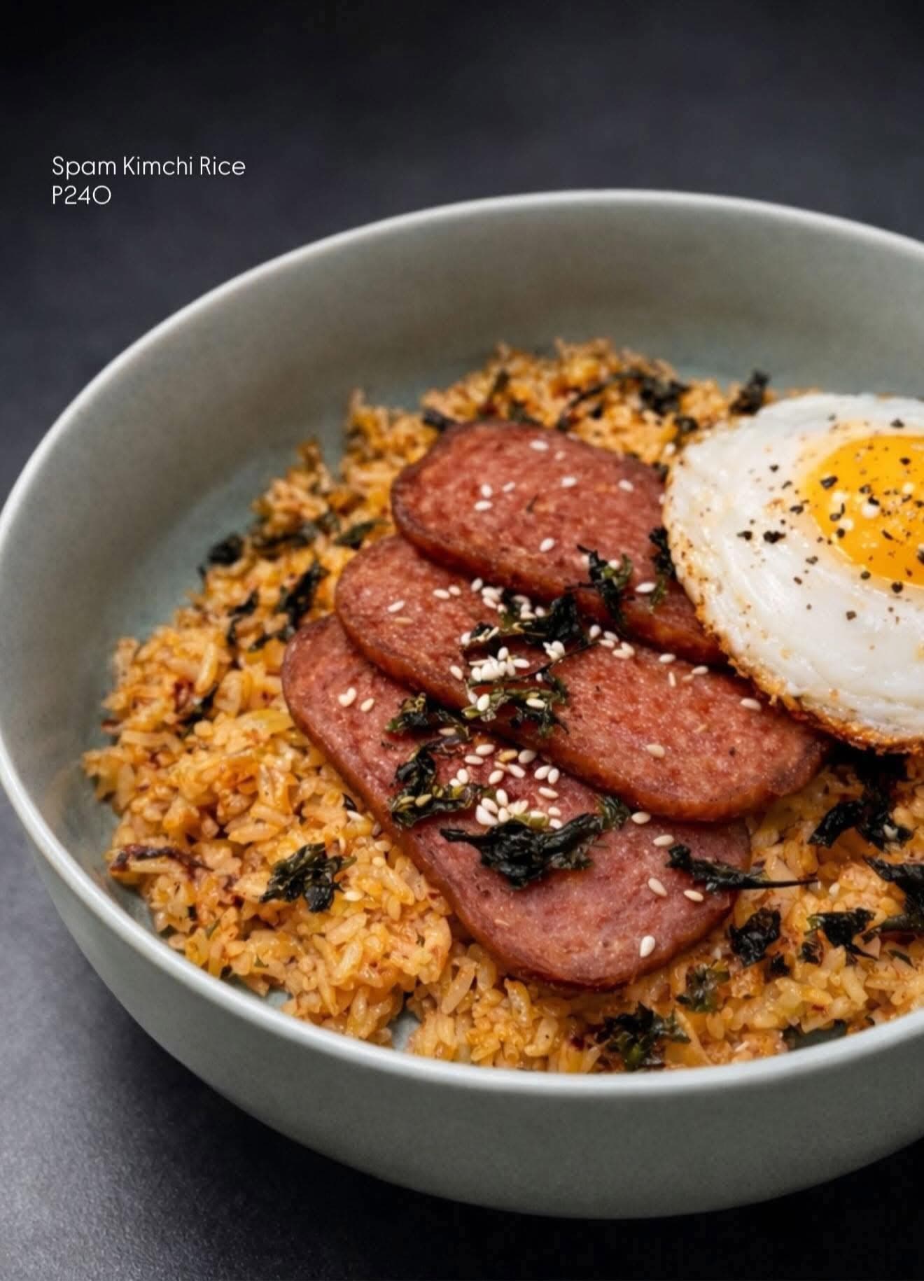 Rice bowls at H.aileys Cafe